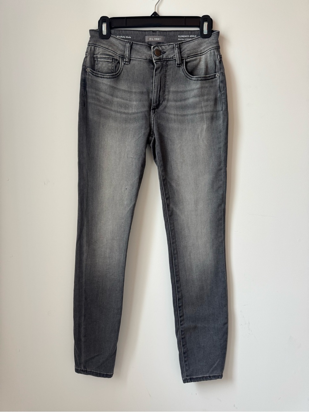 DL1961 Women's Skinny Jeans in Washed Gray